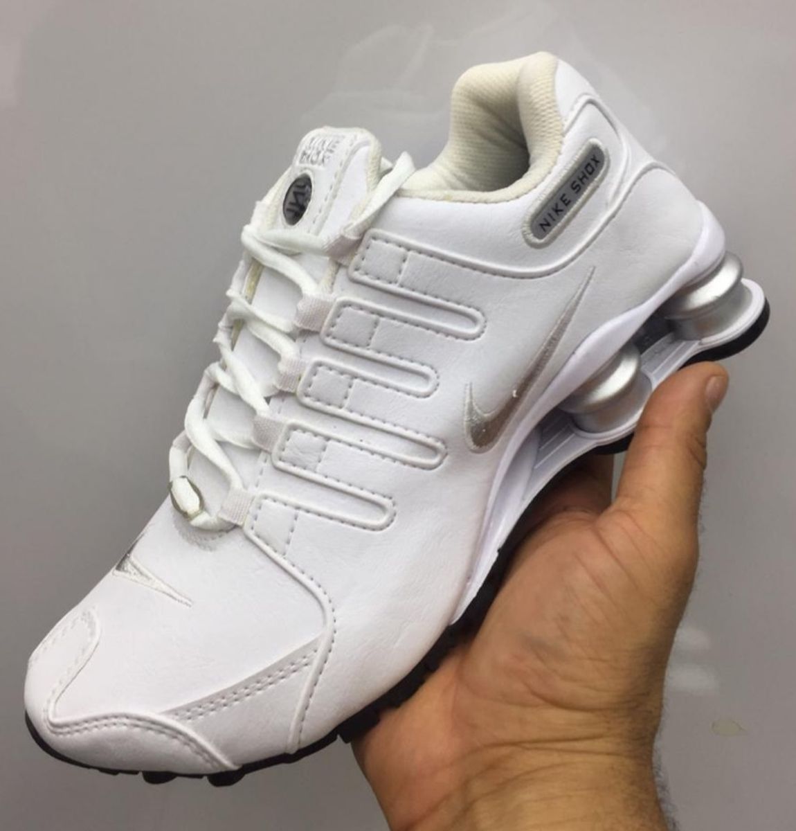 nike shox feminino branco