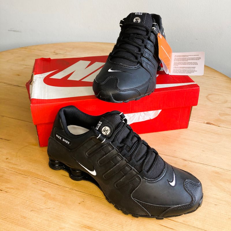 Nike shox best sale masculino preto