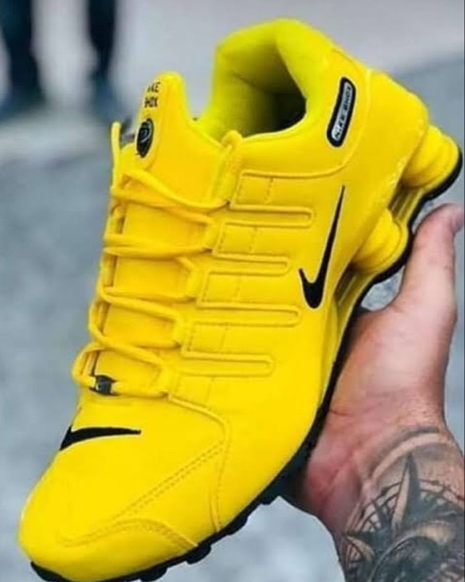 tênis da nike amarelo