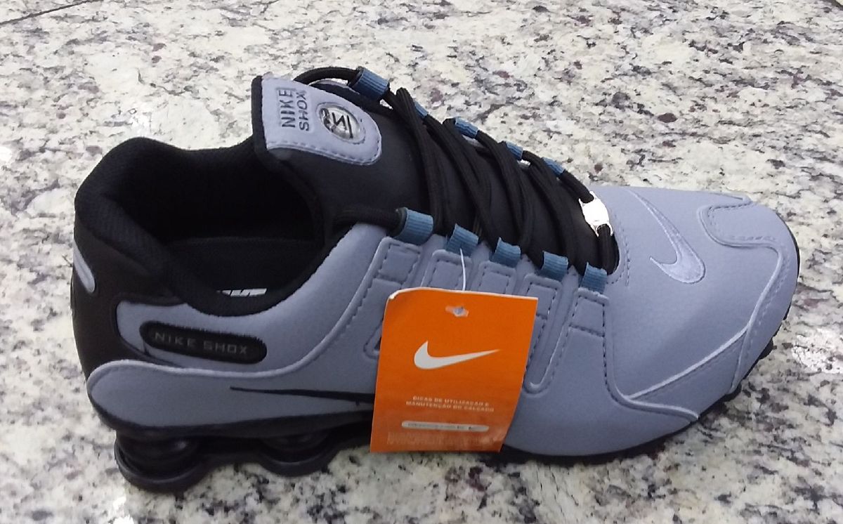 nike nz cinza