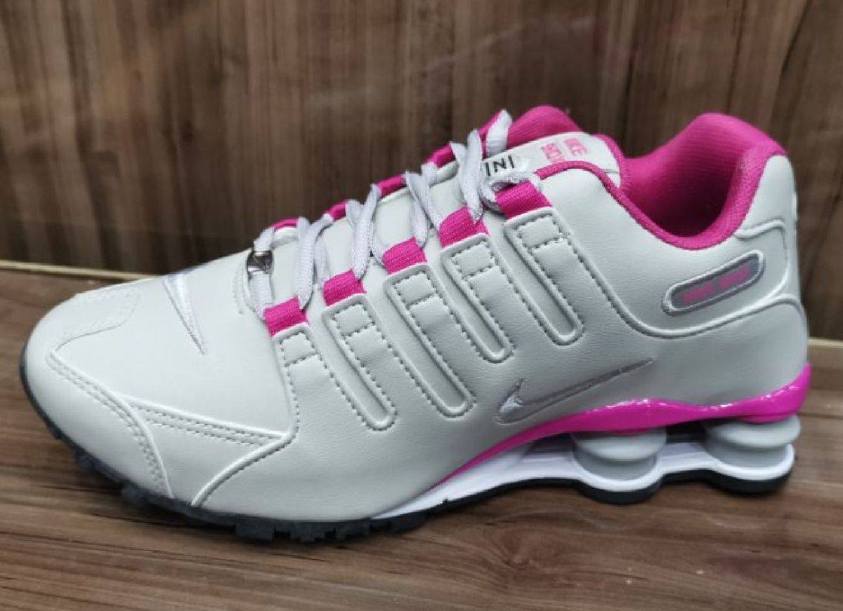 tenis nike shox feminino lançamento