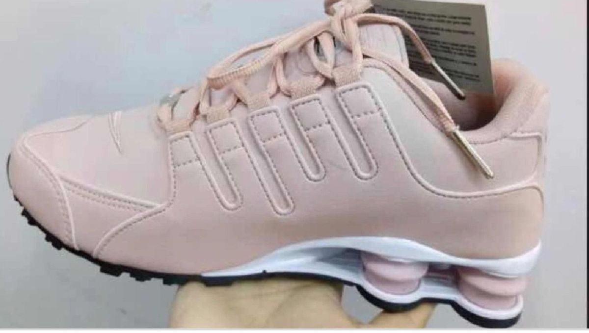 tênis nike shox rosa