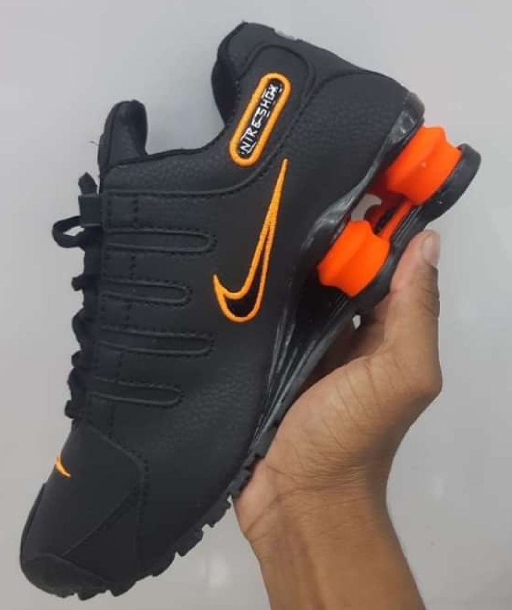 nike shox nz preto e laranja