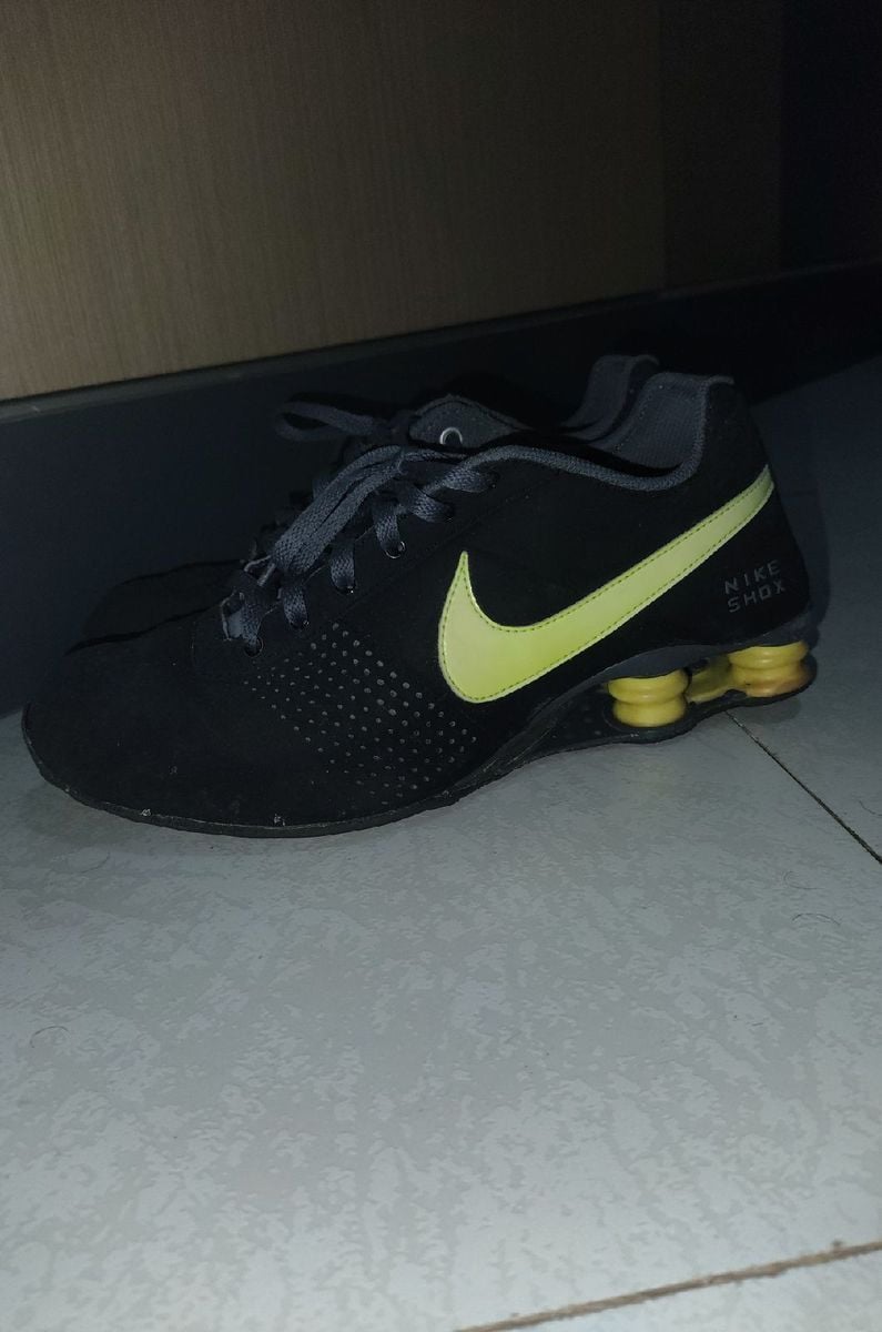 Nike fashion shox preto e verde