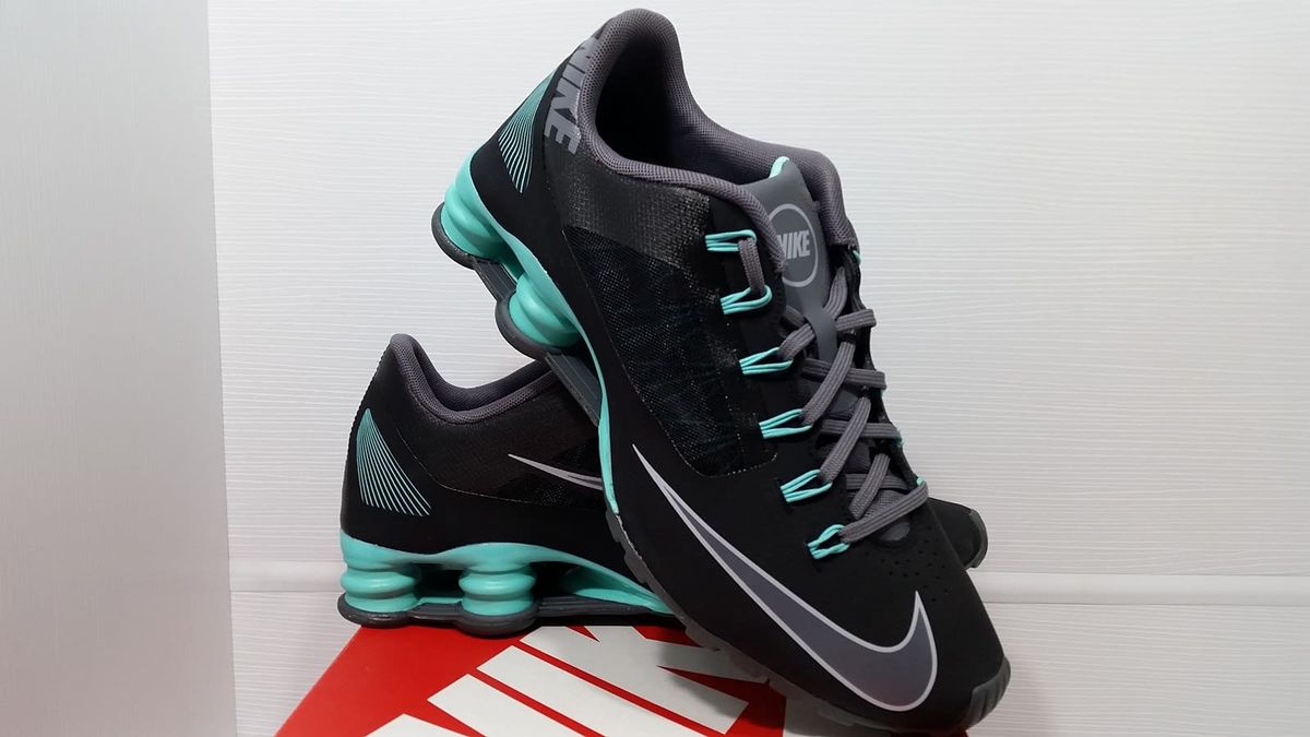 nike shox r4 superfly