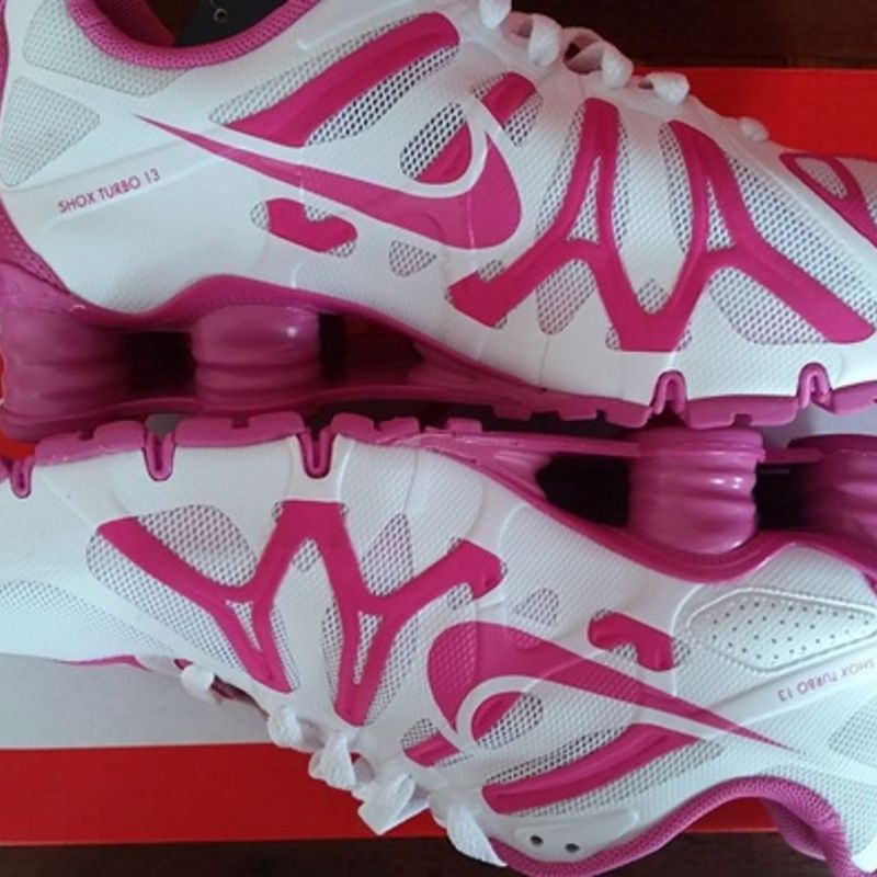 Tenis feminino nike shox turbo store chumbo rosa