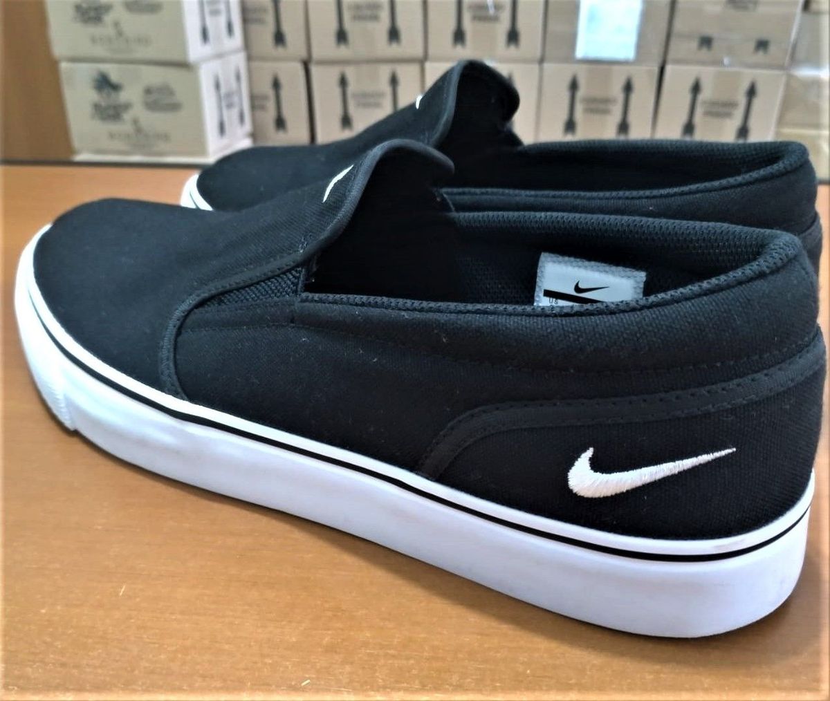 tenis nike toki slip