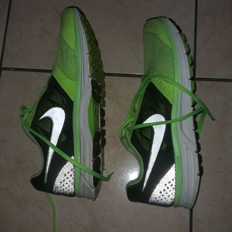 Nike best sale vomero 42