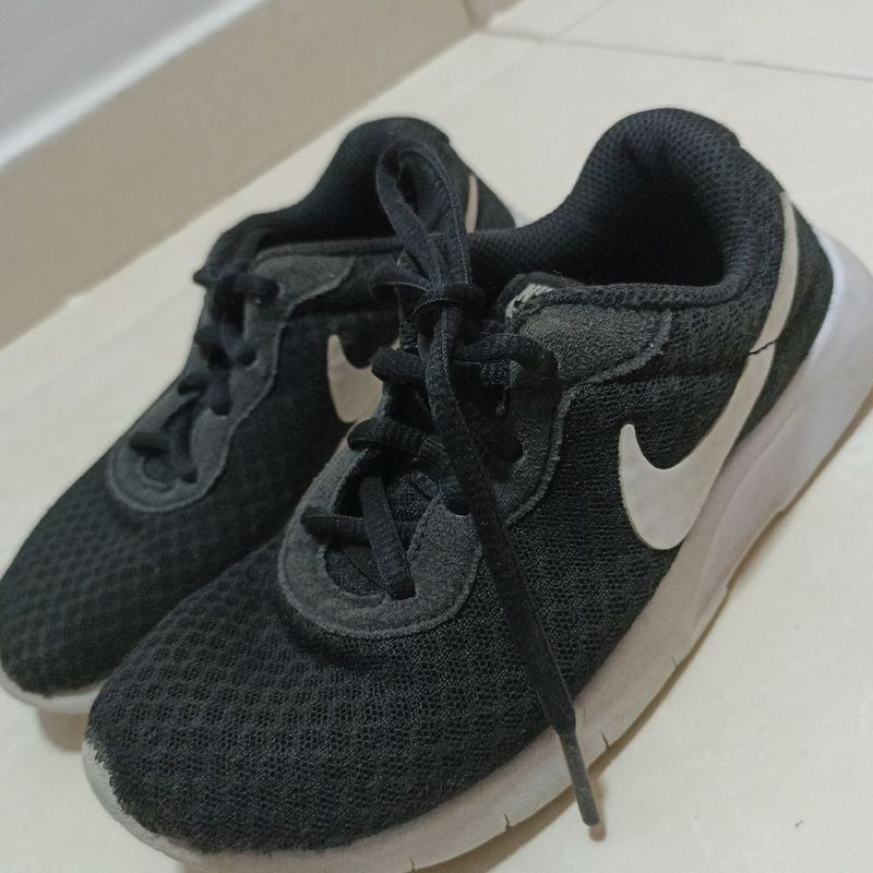 Nike cheap tanjun niños