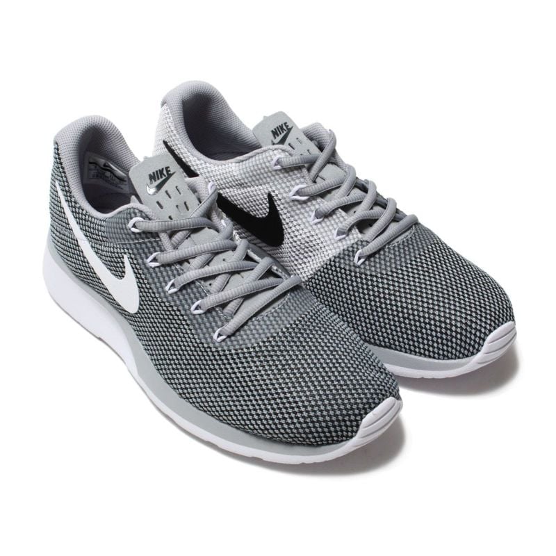 Nike tanjun 2025 racer feminino