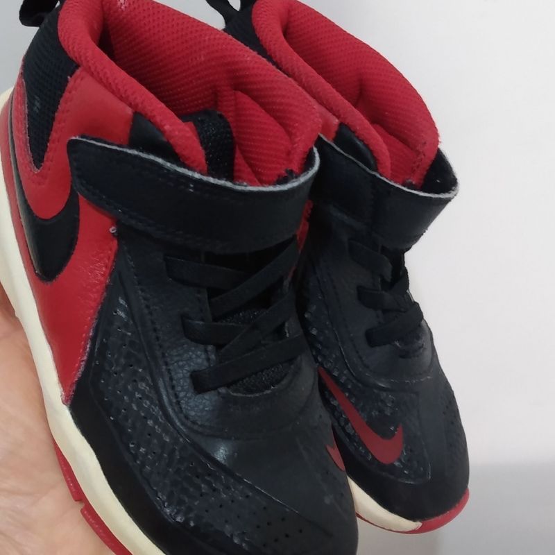 Nike team hustle d7 red outlet