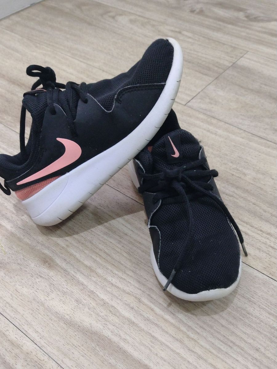 air max 90 dark grey volt