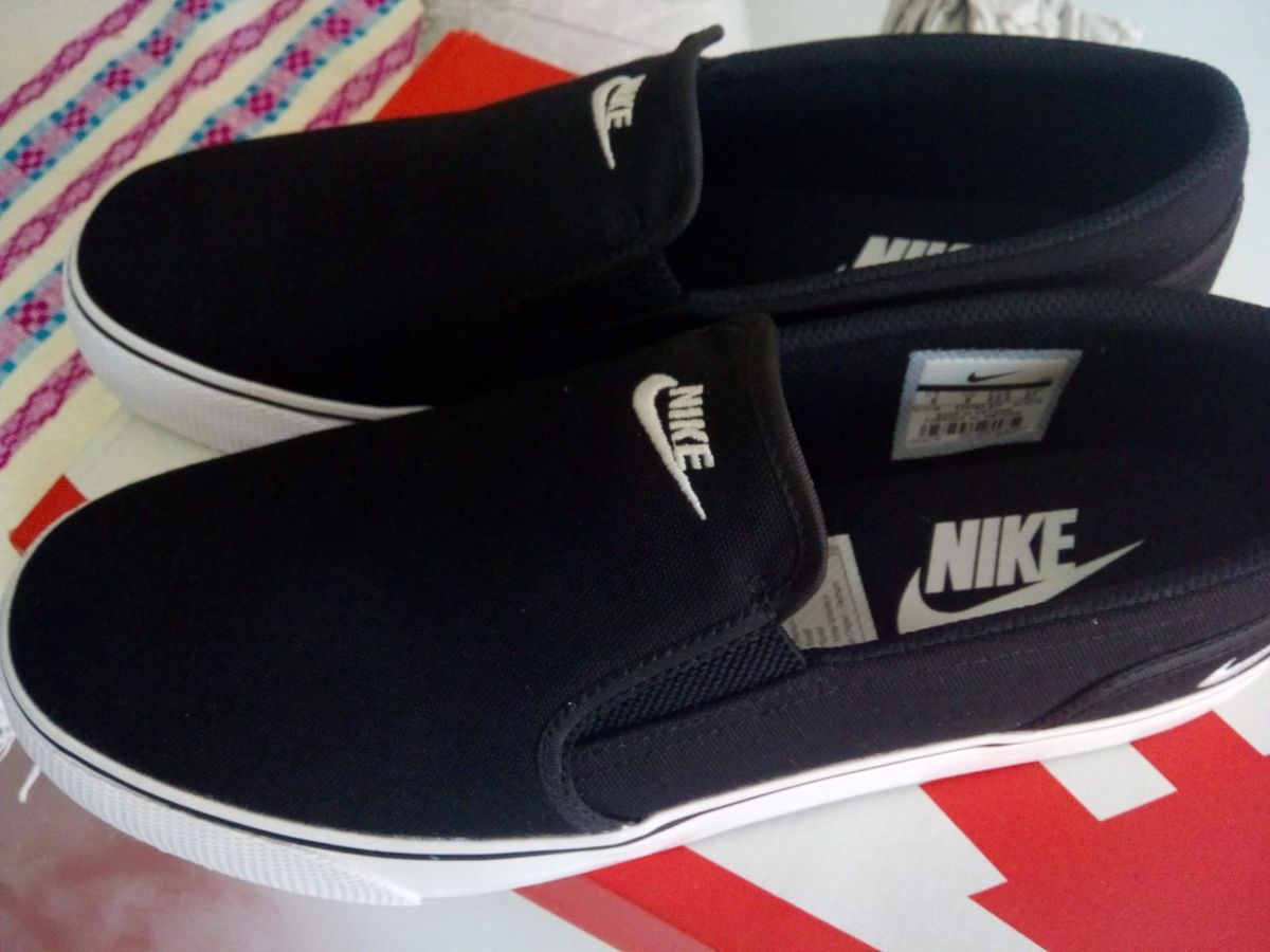 slip on masculino nike