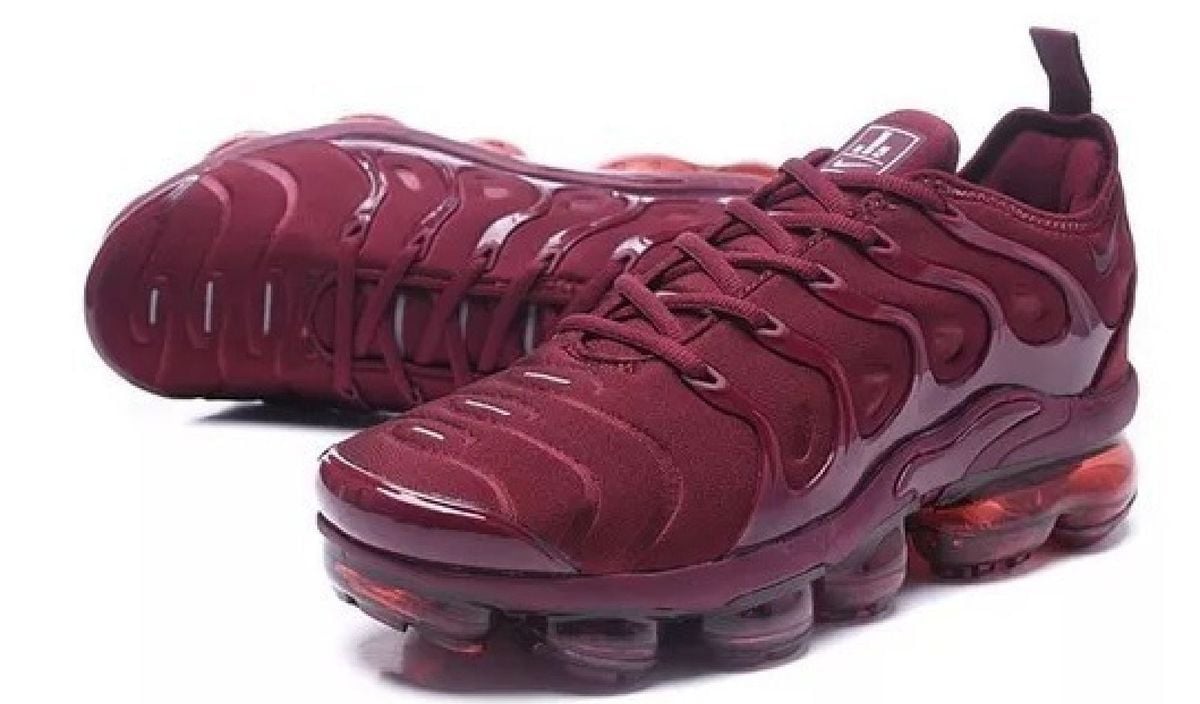 tenis vapormax vinho