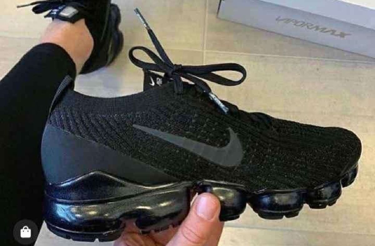 nike vapormax roxo e preto