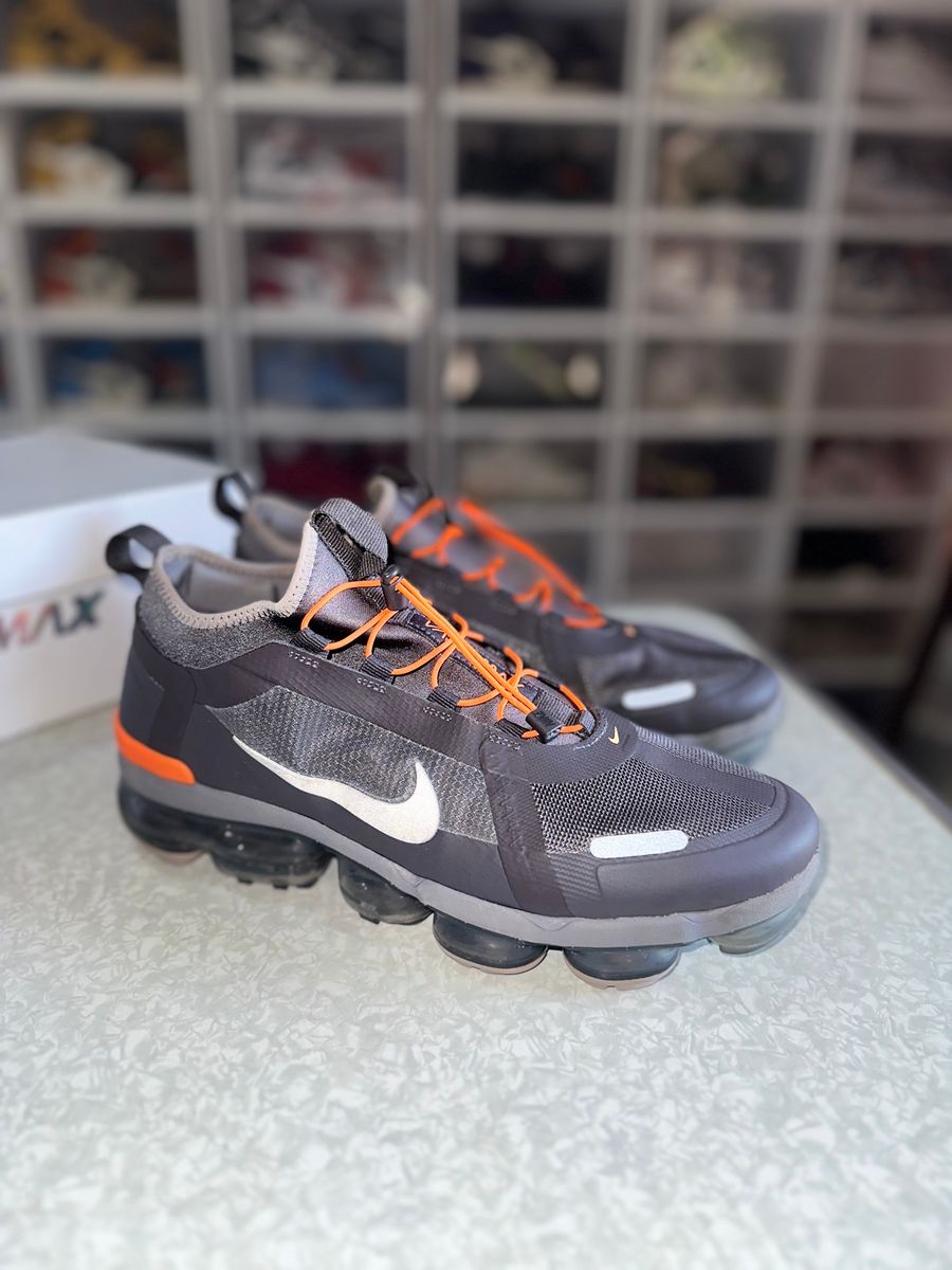 Nike vapormax utility shops black orange