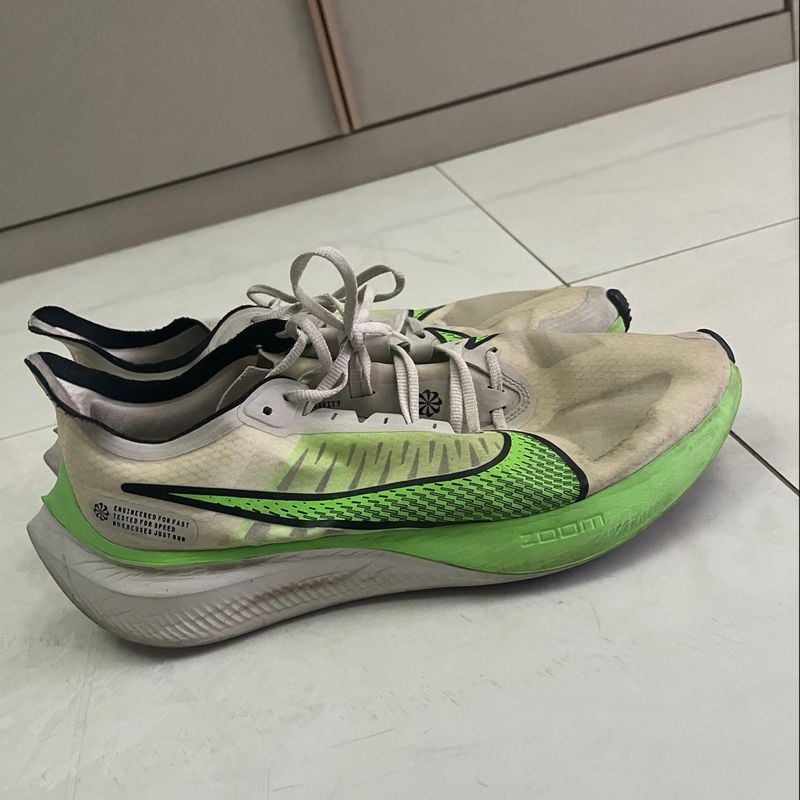 Tênis Nike Zoom Branco com Verde Nike Usado 107823909
