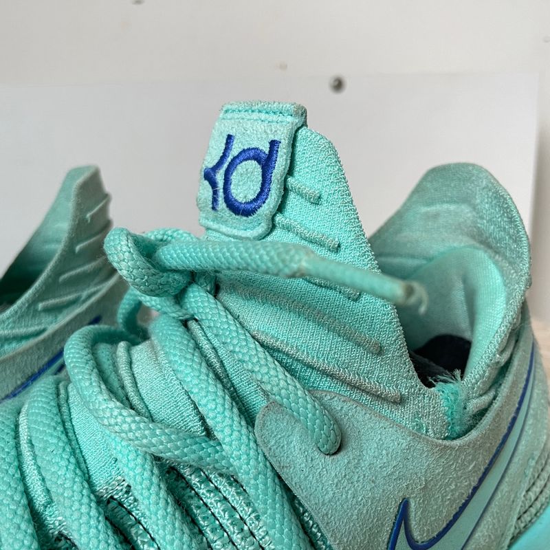 Light blue kd store 10