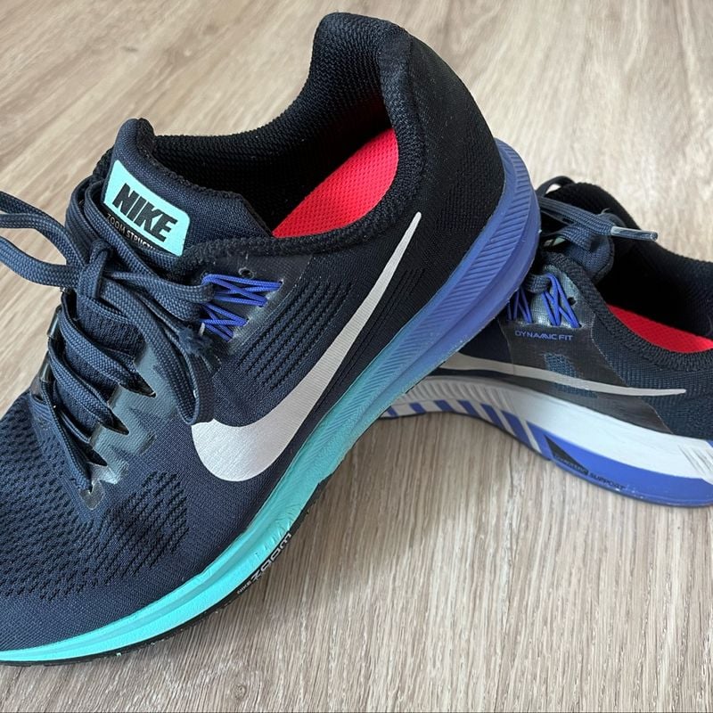 Nike running best sale zoom structure 21