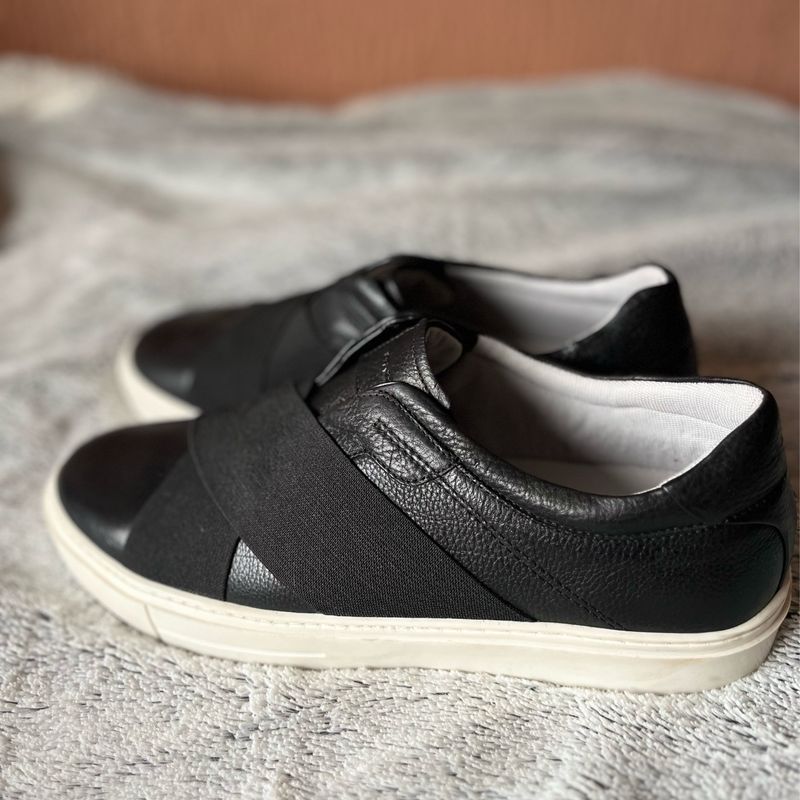 Tenis Novo de Couro Legítimo 42 Mas Cabe em 43 Spazzolato Nunca