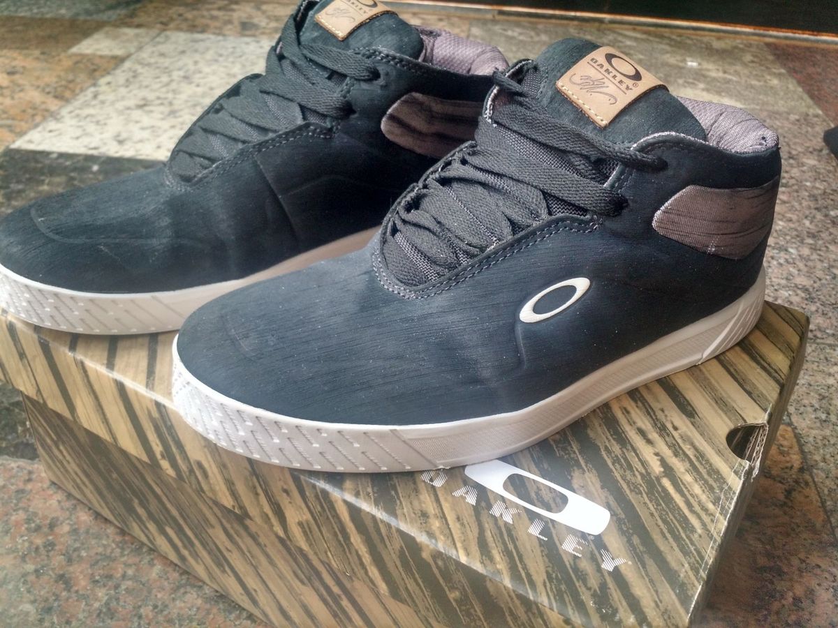 oakley bob burnquist