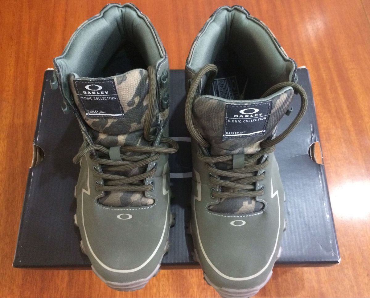 tenis oakley camuflado bege