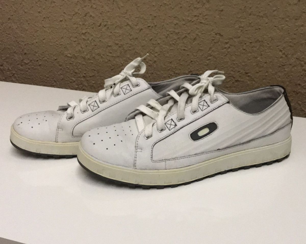 tenis oakley branco
