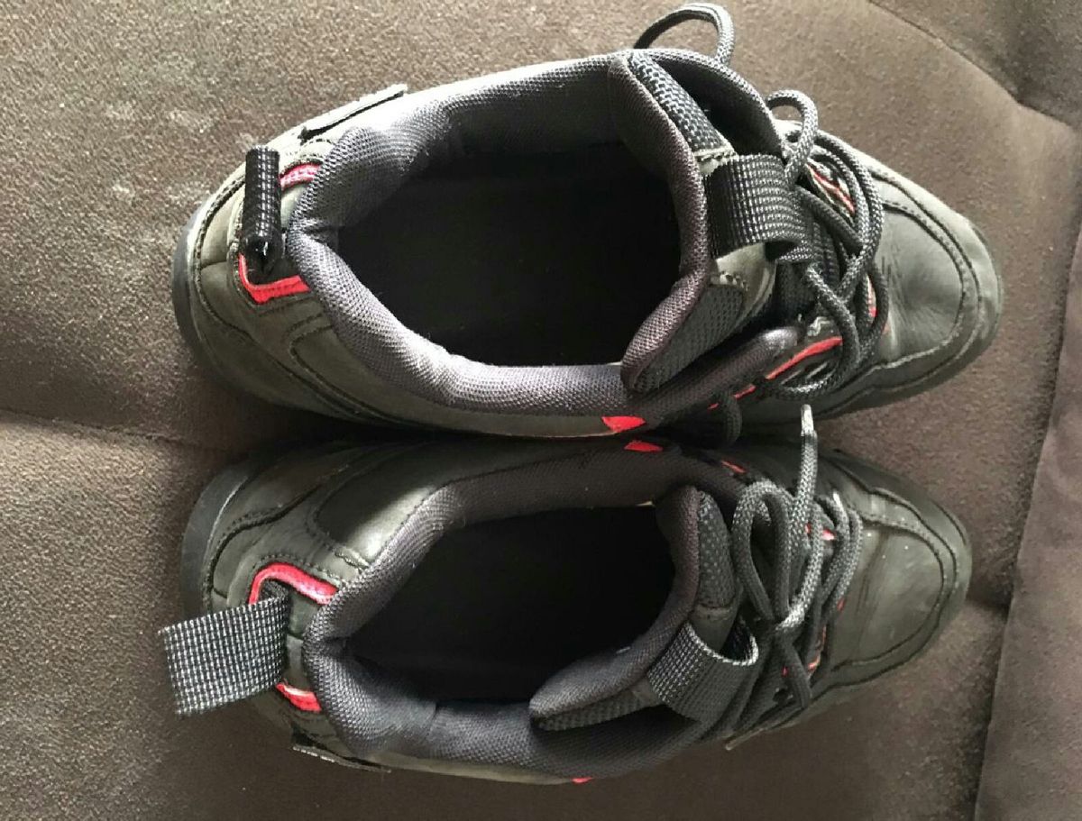 tenis oakley field gear