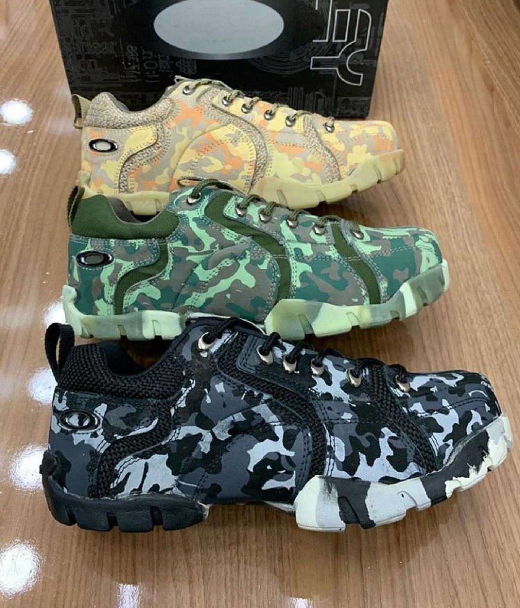 novo tenis da oakley camuflado