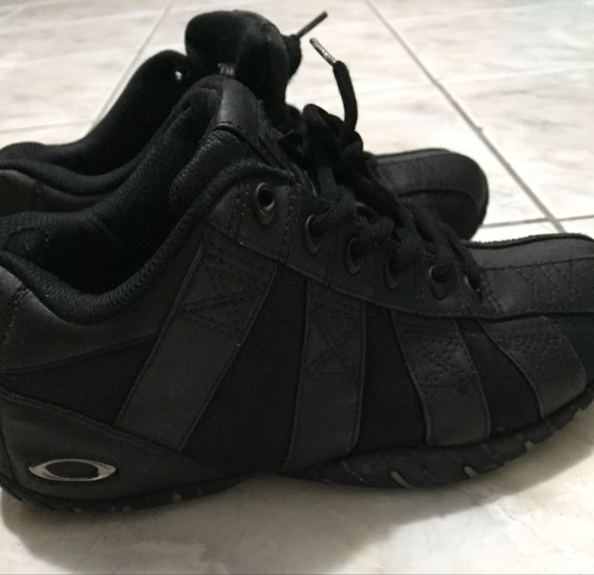 tenis oakley antigos