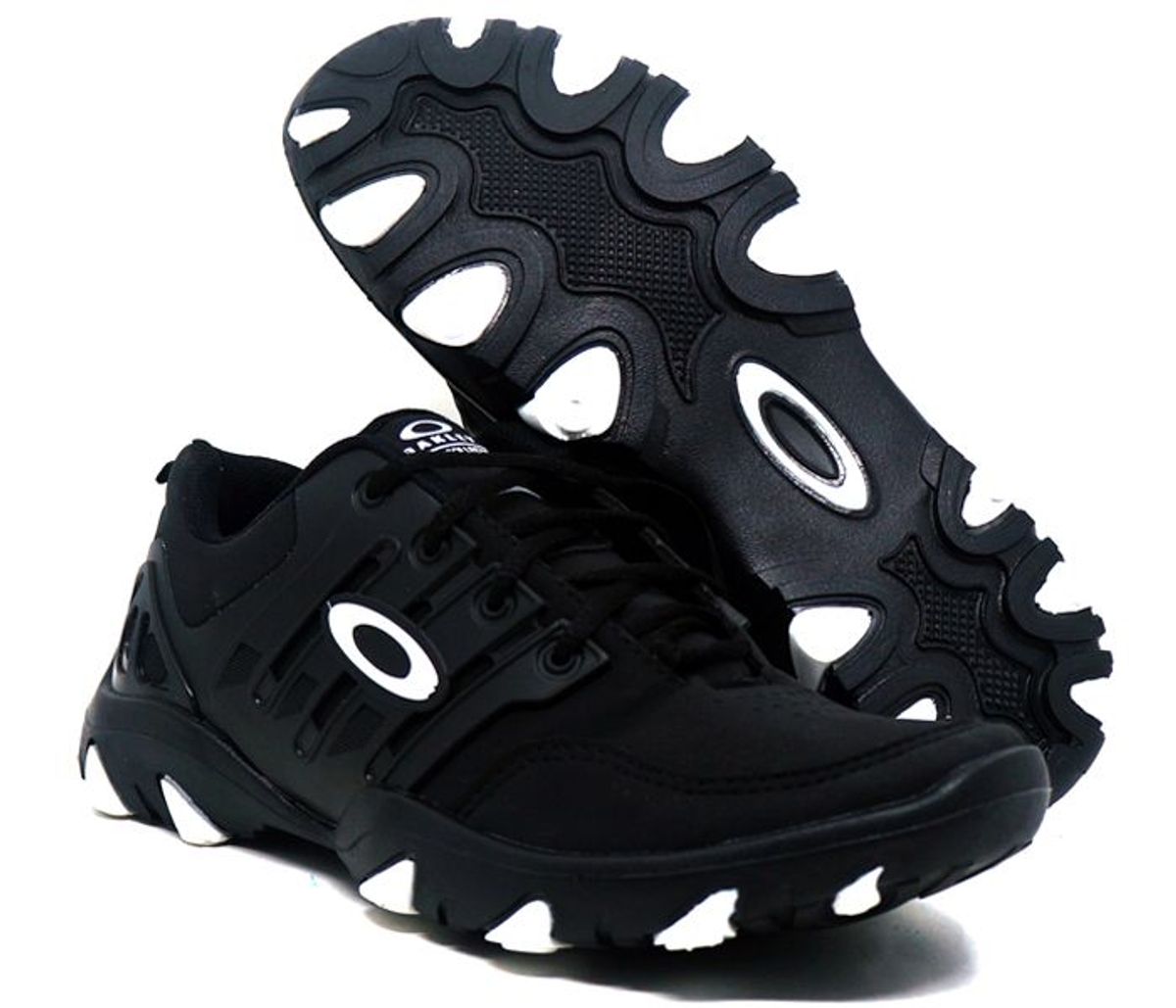 tenis oakley preto feminino