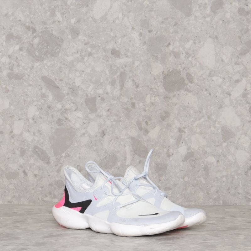 Nike free off white shops