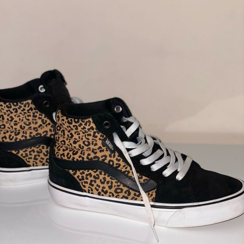 Vans best sale onça feminino