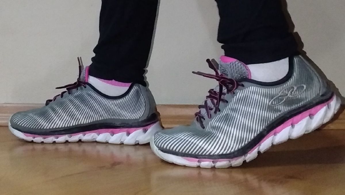 tenis olympikus cinza e rosa