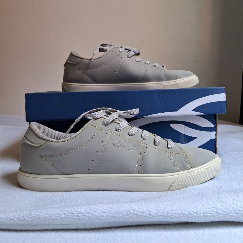 Tênis Olympikus Hobby Feminino Cinza Olympikus Usado 108044512