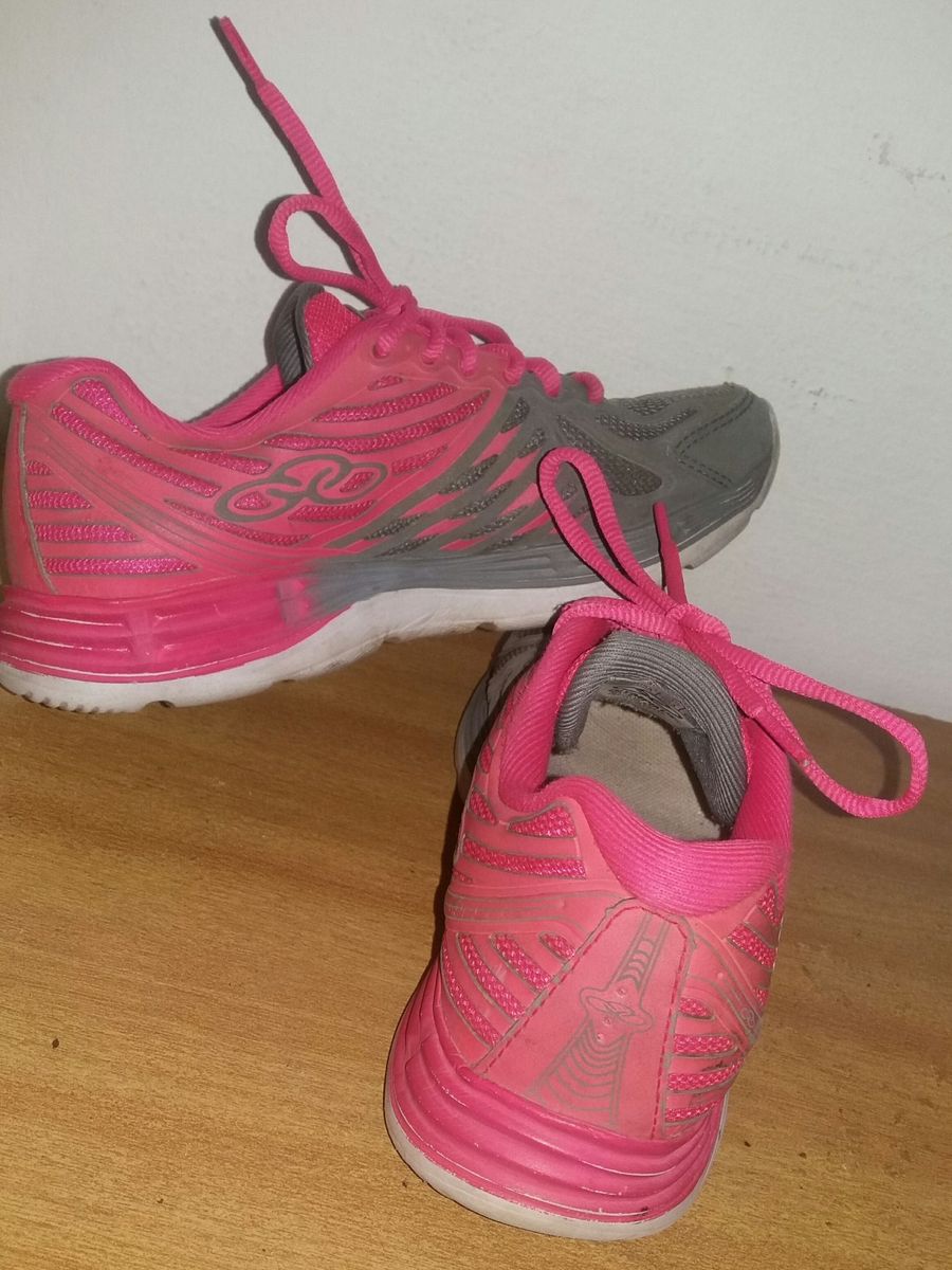 tenis olympikus menina