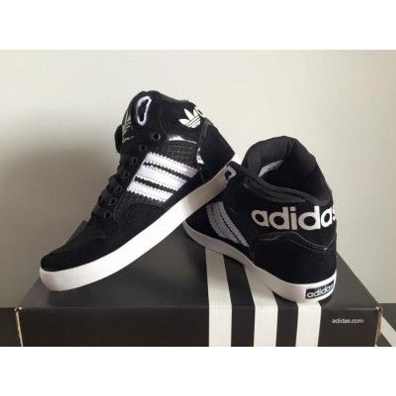 Botinha para malhar sales adidas