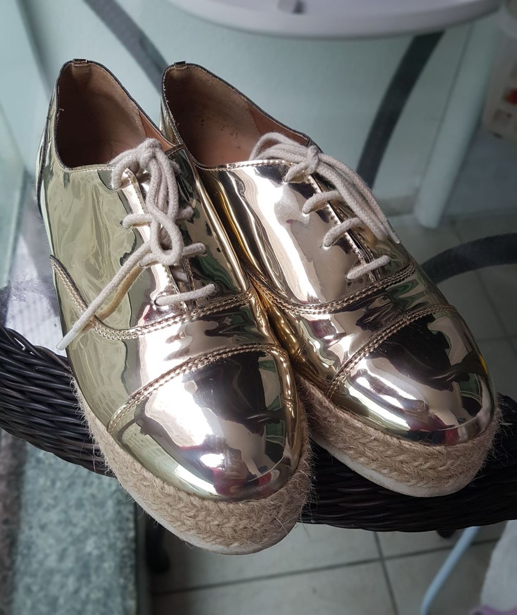 tenis plataforma de palha