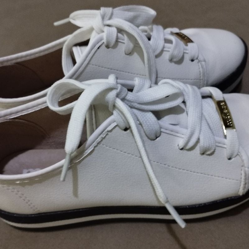 Tenis plataforma best sale moleca branco