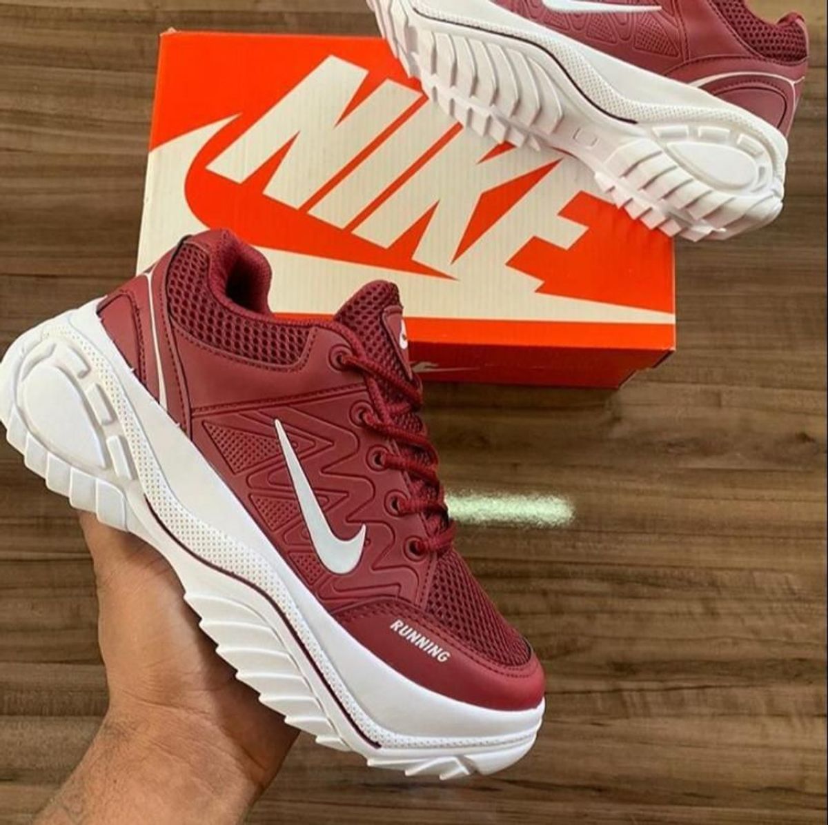 nike feminino plataforma