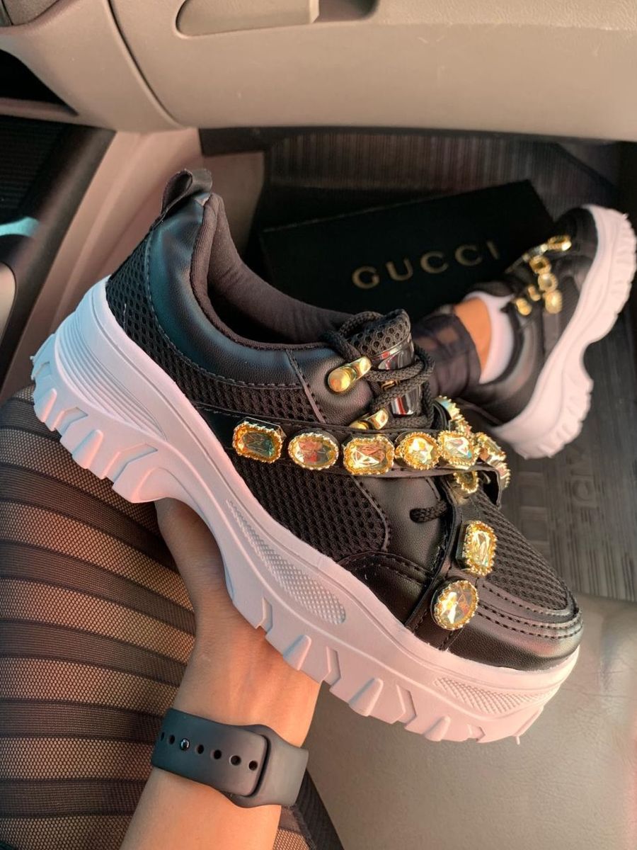 tenis pedraria gucci