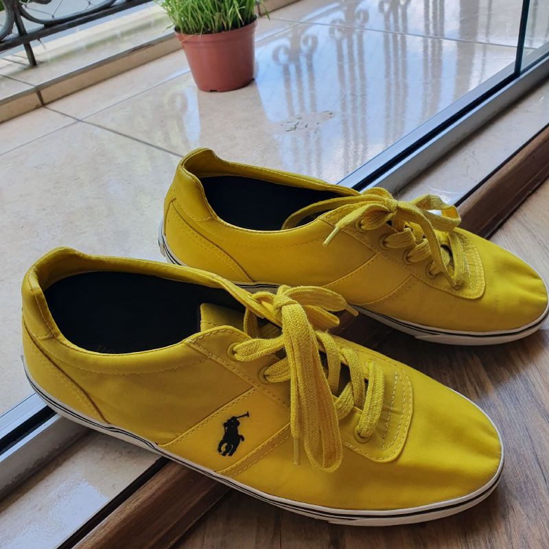 Tenis polo hot sale amarelo