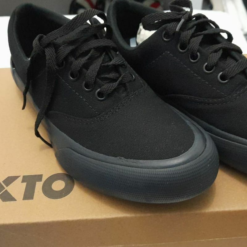 Tenis best sale oxto preto