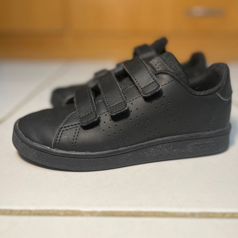 Tênis Preto Adidas Infantil Kids Original Velcro Tamanho 30 Calçado  Infantil para Meninos Adidas Nunca Usado 98134930 enjoei