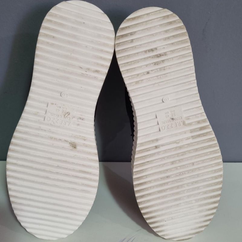 Tenis arezzo preto sola alta cheap