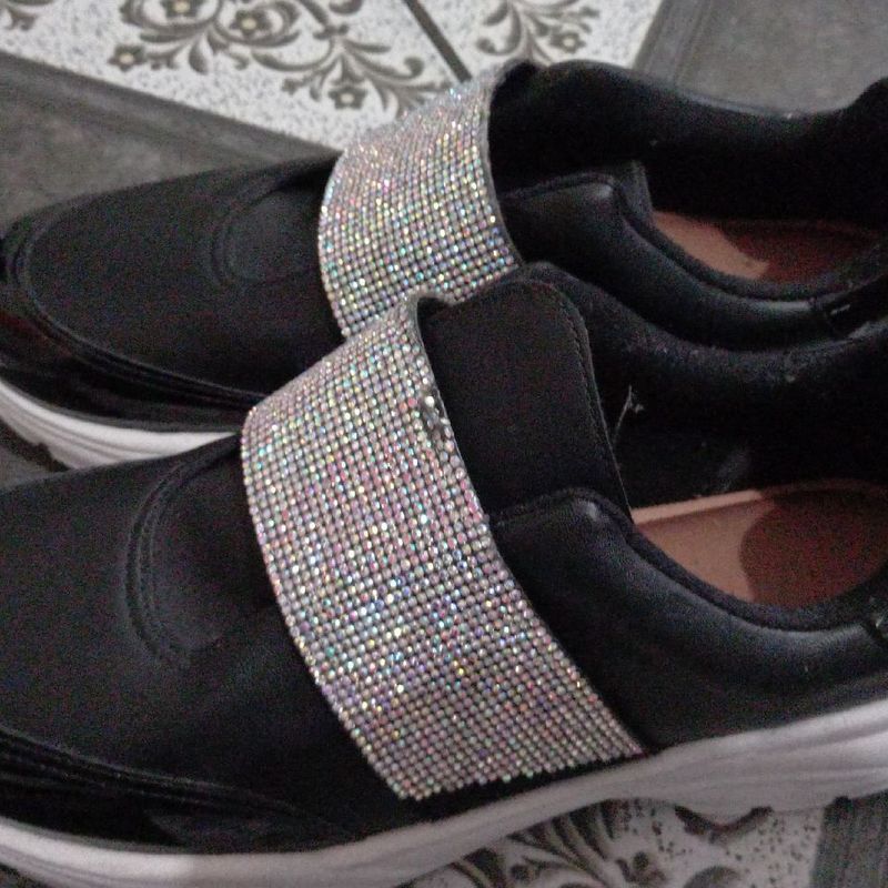 Tenis preto store com glitter vizzano