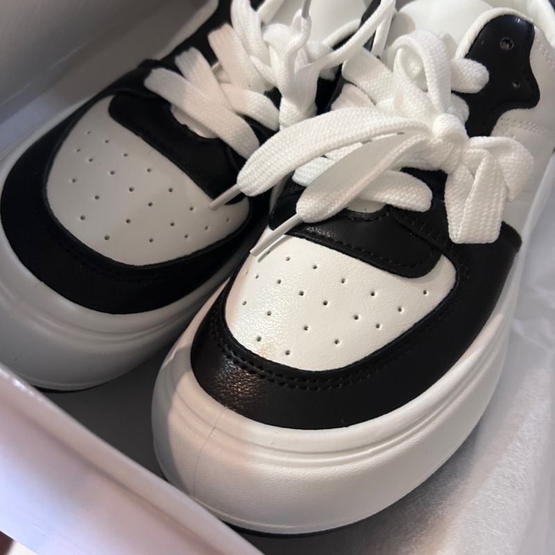 Tenis Preto e Branco 34 Tênis Feminino Arezzo Parecido Nunca