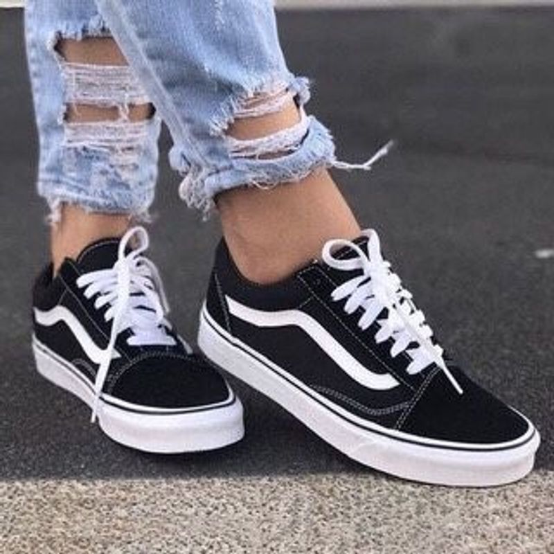 Tenis casual preto e hot sale branco