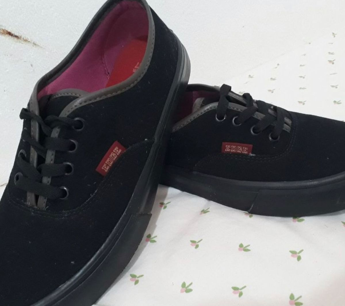 tenis edge preto