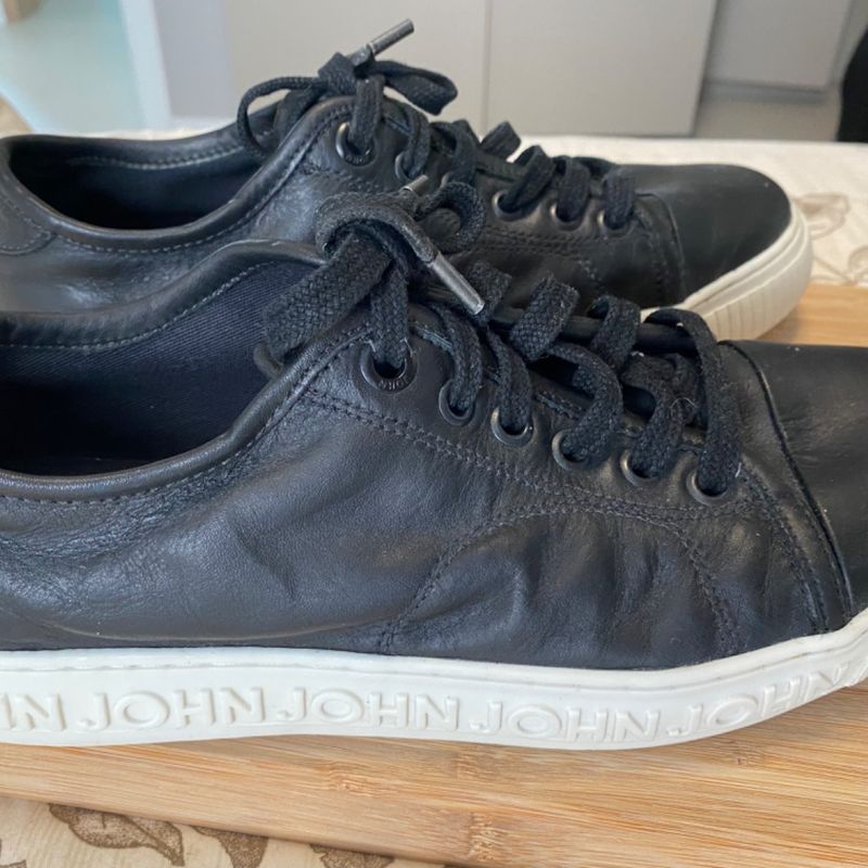 Tênis Preto John John Couro Legítimo Tênis Feminino John John